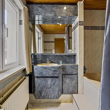 Holiday home In Near Sea Dyke